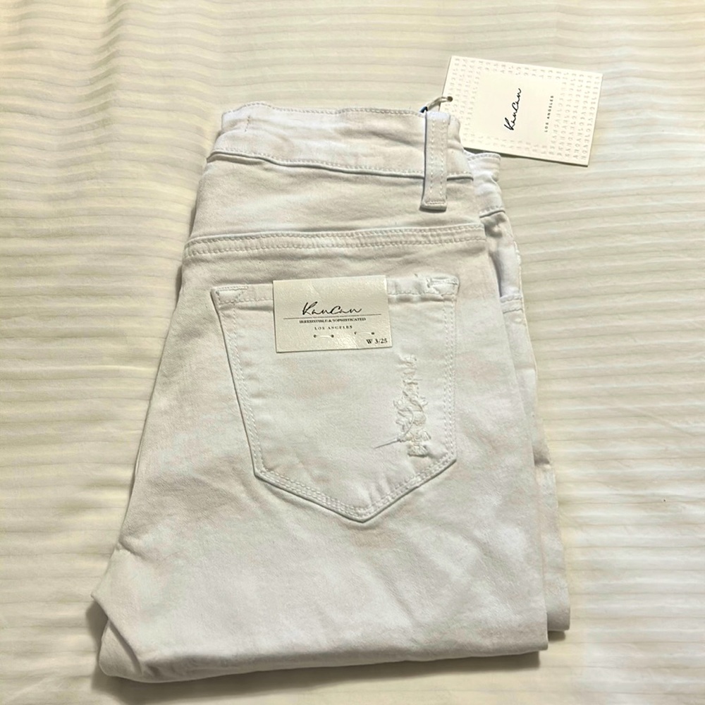 NWT Kancan skinny destroyed denim